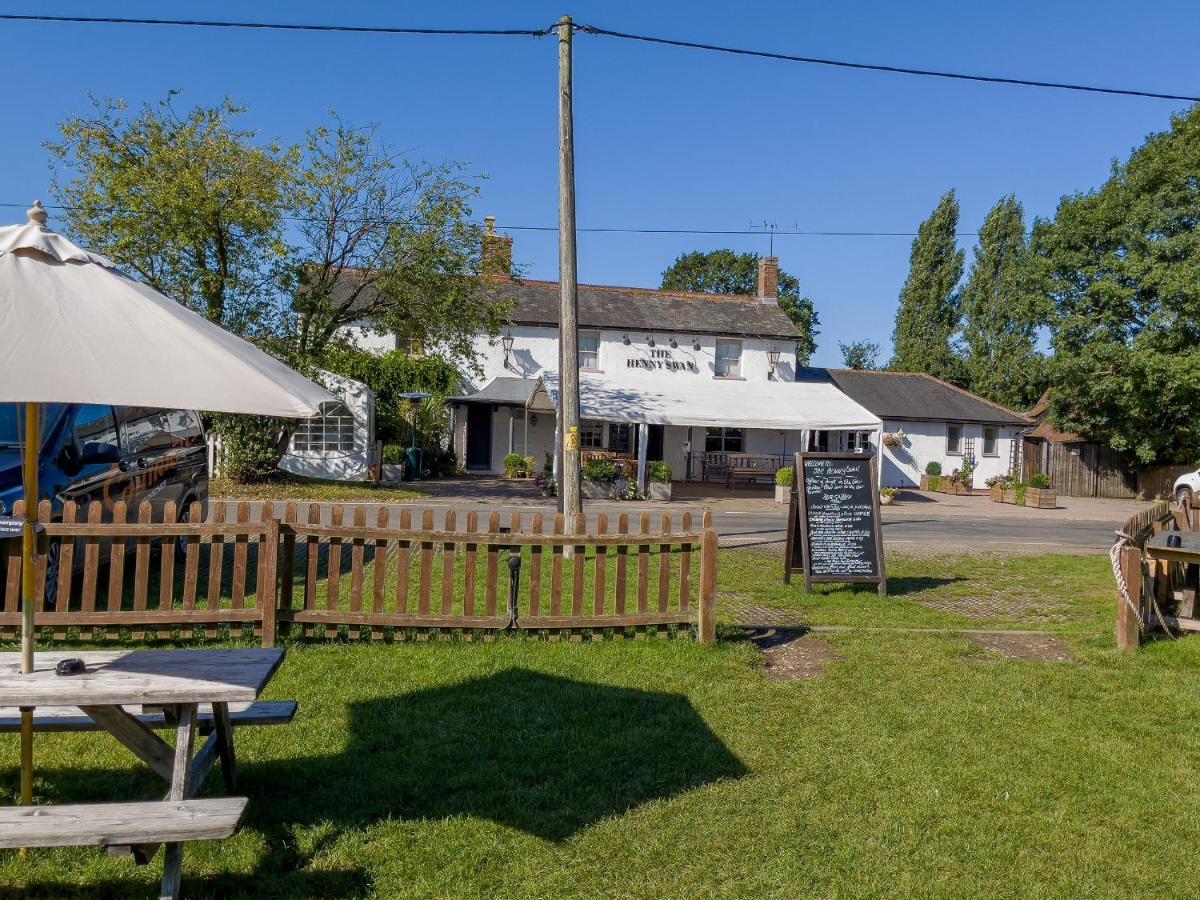Putts Cottage Hidden Away At The End Of A Cart Track, Happily Lost Sudbury  Extérieur photo
